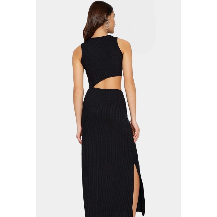 Maxi Örme Elbise Bisiklet Yaka Cut Out Detaylı 96% Polyester Rahat Ve Şık Günlük Kullanım İçin