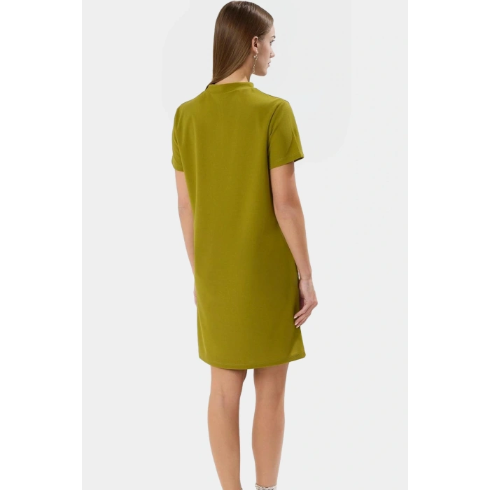 Mini Krep Elbise Shift Kalıp Cep Detaylı Polyester Kumaş Günlük Stil Şık Görünüm Uzun Ömürlü