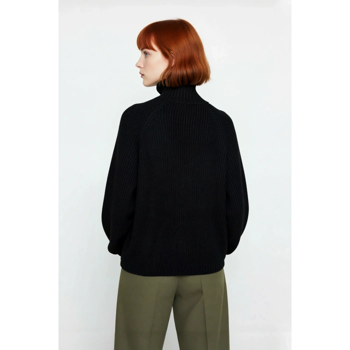 Modern Kadın Oversize Fit Dik Yaka Fermuar Detaylı Düz Reglan Kol Triko Kazak Günlük Stil İçin