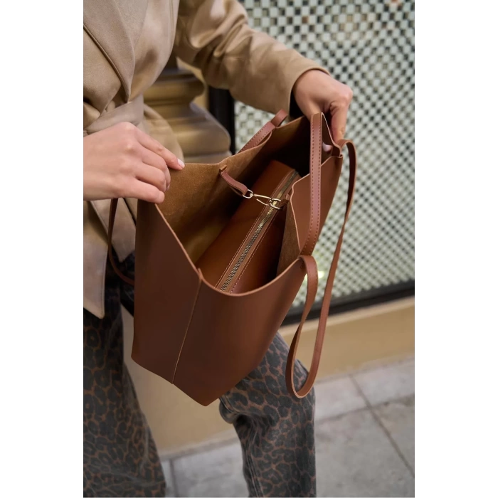 Modern Tote Çanta Geniş Hacimli Suni Deri Günlük Ofis Kullanımı Özel Tasarım Günlük Kullanım İçin