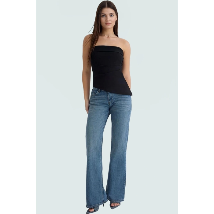 Nefes Alan Bluz Fitted Kalıp %88 Polyester Elastan Seçkin Malzeme Yüksek Kalite Trend Tasarım