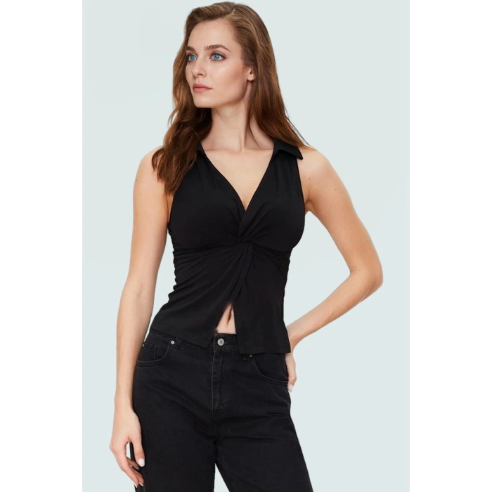Nefes Alan Örme Bluz Polo Yaka Fitted Yaz Koleksiyonu Rahat Ve Şık Günlük Kullanım İçin