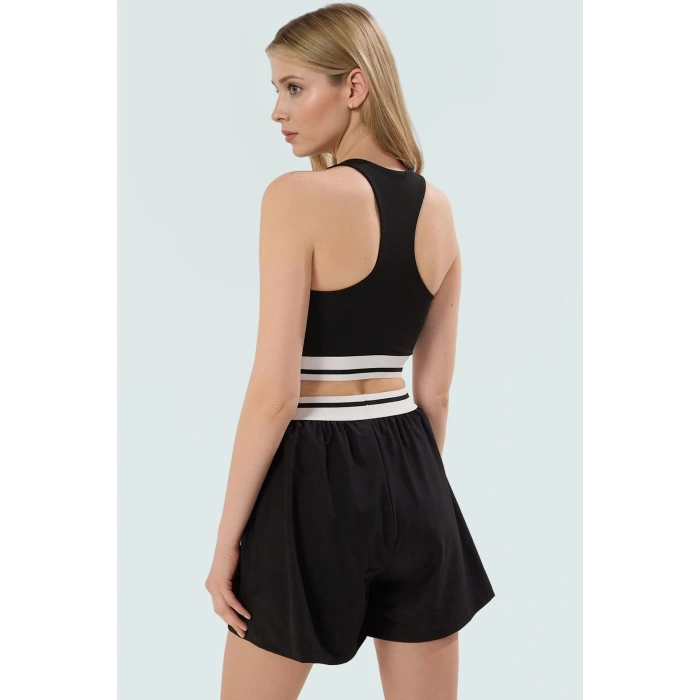Nefes Alan Örme Kumaşlı Yüksek Bel Kadın Spor Şort Takım Profesyonel Görünüm Modern Stil