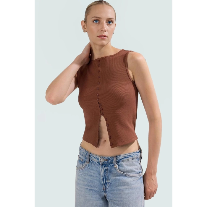 Nefes Alan Pamuklu Bluz Düğmeli Fitted Asimetrik Yazlık Modern Stil Özel Tasarım Uzun Ömürlü