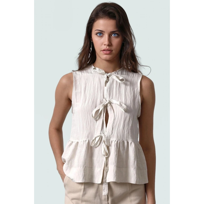 Önü Bağlamalı Crop Bluz %100 Polyester Dokuma Kumaş Uzun Ömürlü Rahat Ve Şık Konforlu Kesim