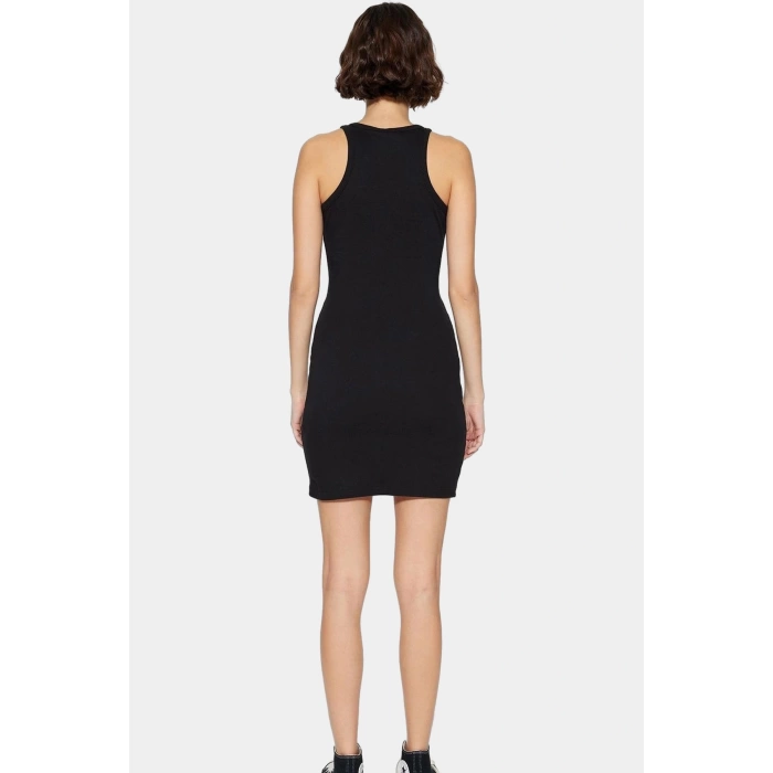 Pamuklu Bodycon Mini Elbise Halter Yaka Örme Kumaş Yazlık Rahat Özel Tasarım Profesyonel Görünüm