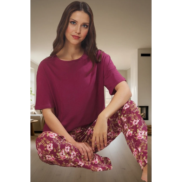 Pamuklu Çiçekli Pijama Takımı Rahat ve Şık Ev Giyim Seti Görünüm Özenle Seçilmiş Özel Tasarım
