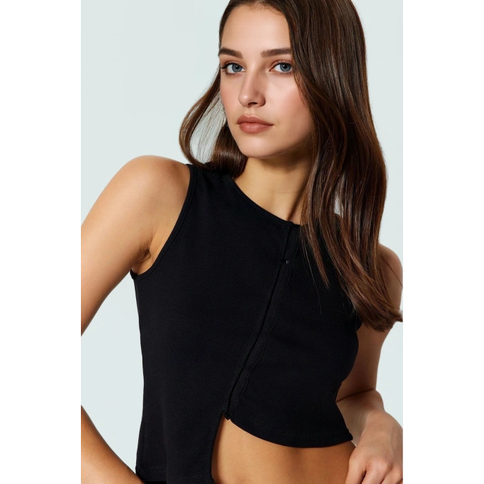Pamuklu Crop Bluz Fitted Kaşkorse Örme Bisiklet Yaka Rahat Kullanım Trend Tasarım