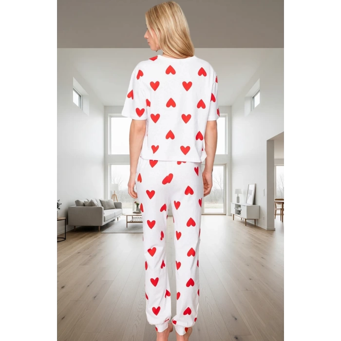 Pamuklu Kalpli Pijama Takımı Rahat ve Şık Ev Giyim Modern Stil Zarifane Tasarım