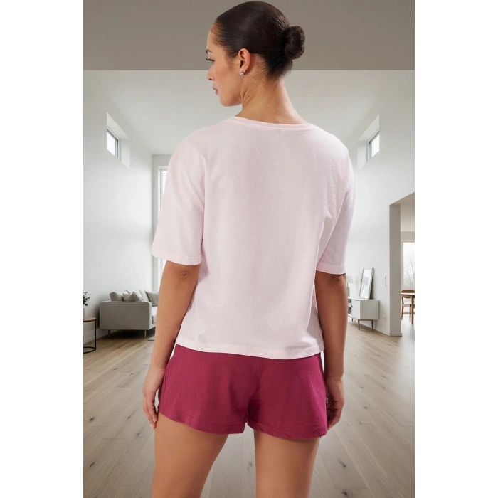 Pamuklu Kiraz Baskılı Şortlu Pijama Takımı Rahat ve Şık Tasarım Kaliteli İşçilik Yüksek Kalite