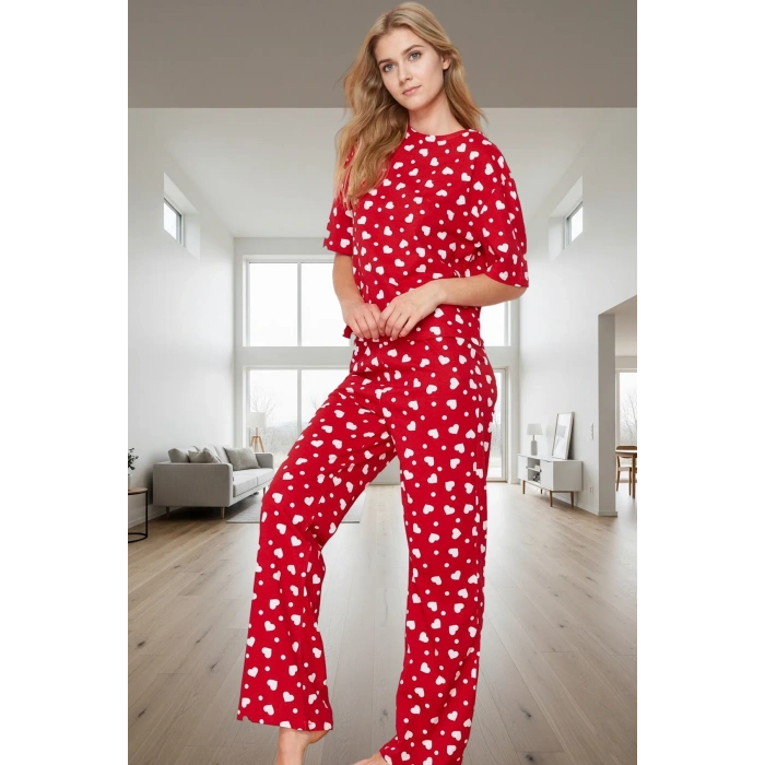 Pamuklu Kısa Kollu Kalpli Desenli Pijama Takımı Rahat ve Şık Tasarım Mükemmel Uyum