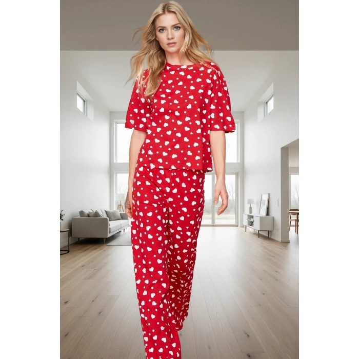 Pamuklu Kısa Kollu Kalpli Desenli Pijama Takımı Rahat ve Şık Tasarım Mükemmel Uyum