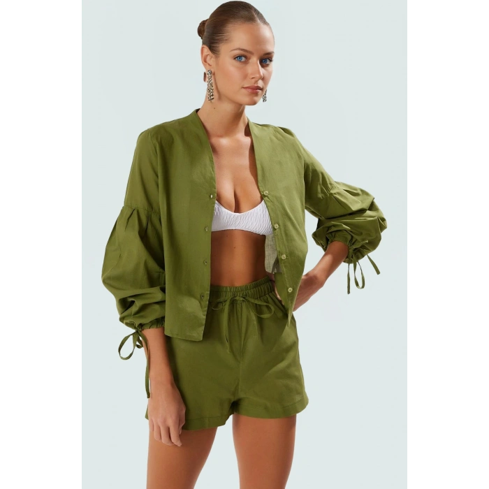 Pamuklu Oversize Bluz Şort Takım Dik Yaka Reglan Kol Yazlık Şık Görünüm Özel Tasarım