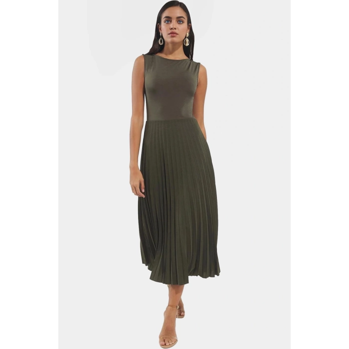 Pileli Midi Elbise Şık Gece Elbisesi Polyester Elastan Kumaş Dayanıklı Malzeme Özel Tasarım