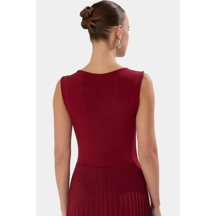 Pileli Midi Elbise Şık Gece Elbisesi Polyester Elastan Kumaş Dayanıklı Malzeme Özel Tasarım
