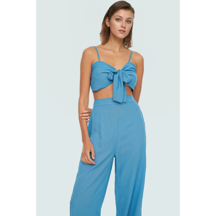 Plaj Şıklığı Crinkle Dokuma Bluz Pantolon Takımı Modern Stil Rahat Ve Şık Görünüm