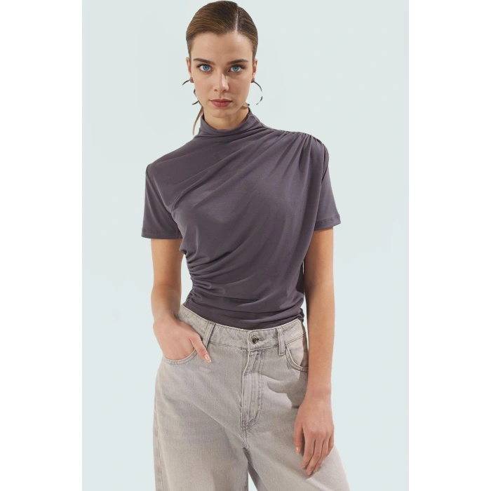 Polyester Elastan Örme Bluz Dik Yaka Fitted Kısa Kollu Yazlık Yüksek Kalite Rahat Kullanım
