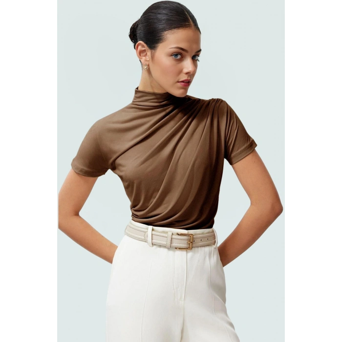 Polyester Elastan Örme Bluz Dik Yaka Fitted Kısa Kollu Yazlık Yüksek Kalite Rahat Kullanım