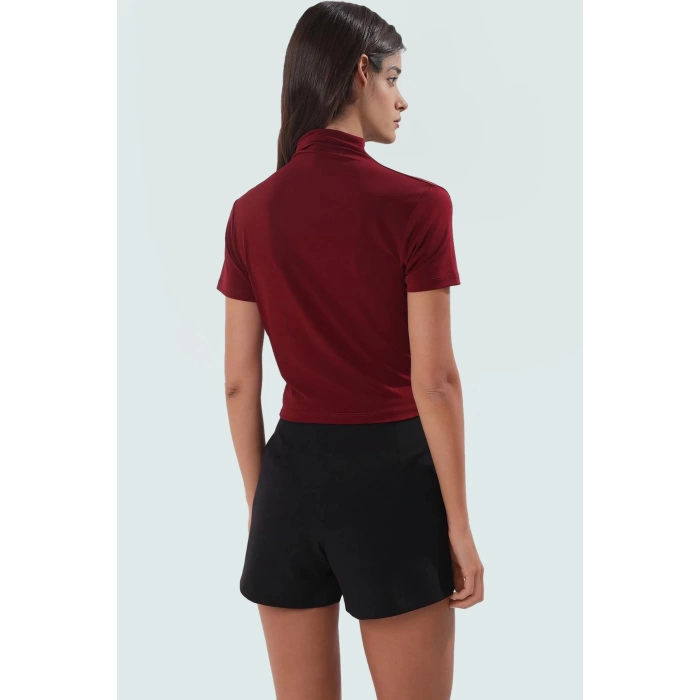 Polyester Elastan Örme Bluz Dik Yaka Fitted Kısa Kollu Yazlık Yüksek Kalite Rahat Kullanım
