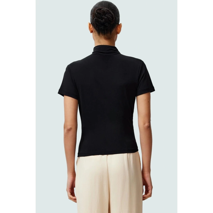 Polyester Elastan Örme Bluz Dik Yaka Fitted Kısa Kollu Yazlık Yüksek Kalite Rahat Kullanım