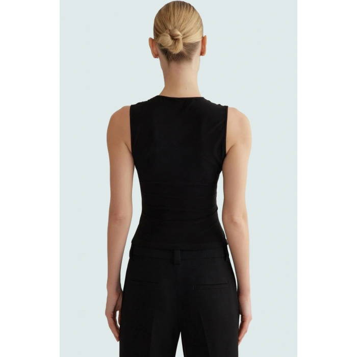 Polyester Elastan Sandy Örme Büstiyer V Yaka Fitted Yazlık Kaliteli İşçilik Konforlu Kesim