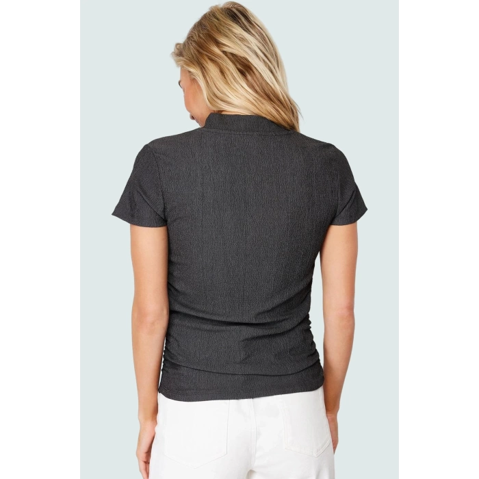Polyester Karışımlı Bluz Crop Boy Fitted Kalıp Kısa Kol Seçkin Malzeme Dayanıklı