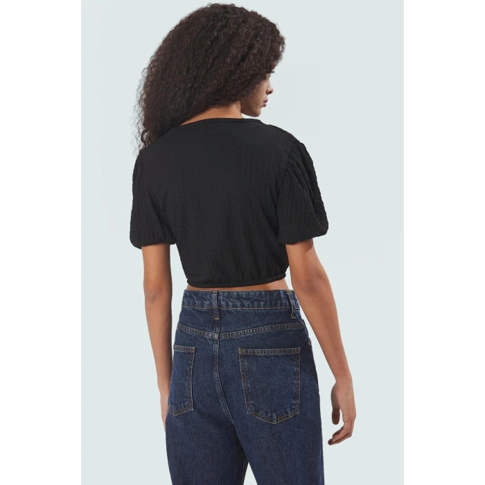Polyester Örme Bluz Crop V Yaka Balon Kol Fitted Kalıp Özel Tasarım Rahat Ve Şık