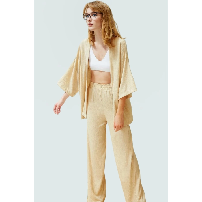 Polyester Örme Kadın Kimono Pantolon Takım Günlük Şıklık İçin Rahat Kullanım Seçkin Malzeme
