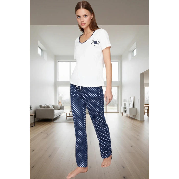 Puantiyeli Pamuk Pijama Takımı Rahat Nefes Alabilir 2li Tüm Sezonlar İçin Seçkin Malzeme
