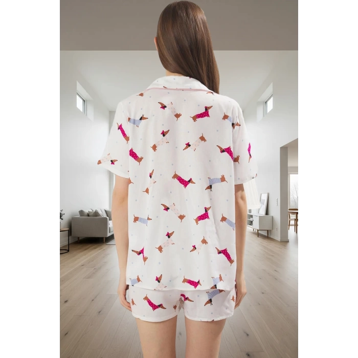 Rahat Ev Giyim Takımı Yazlık Şortlu Pijama Köpek Desenli Viskoz Özel Tasarım Modern Stil