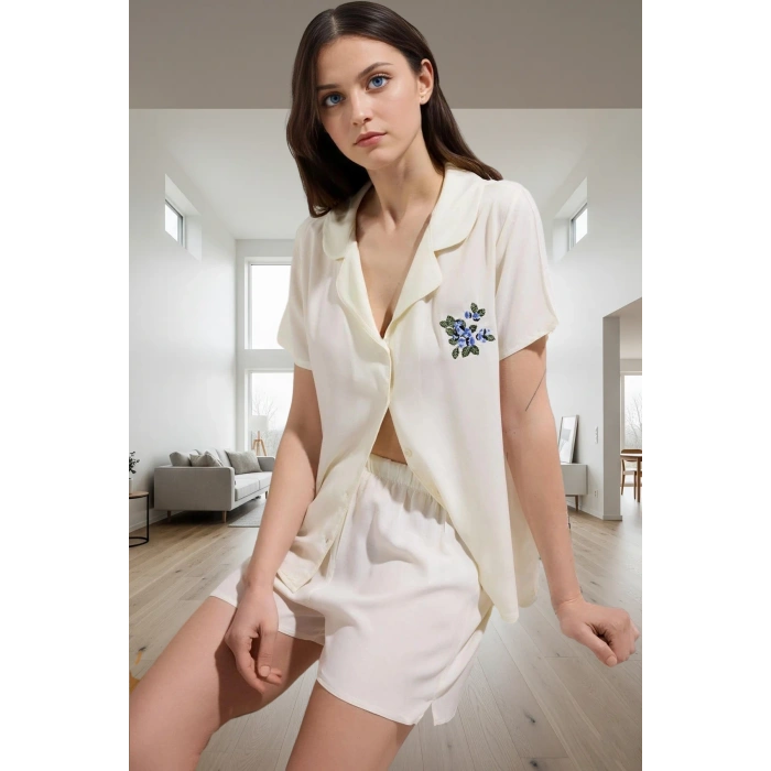 Rahat Kesim Viskoz Pijama Takımı Nakış Detaylı Şortlu Yazlık Konforlu Özel Tasarım