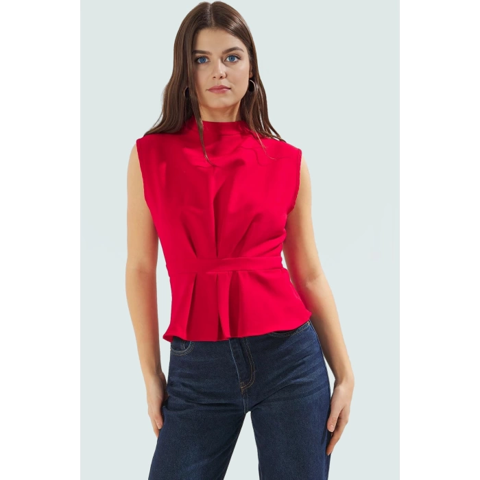Rahat Kolsuz Bluz Yazlık Dokuma Polyester Karışımlı Trend Tasarım Seçkin Malzeme
