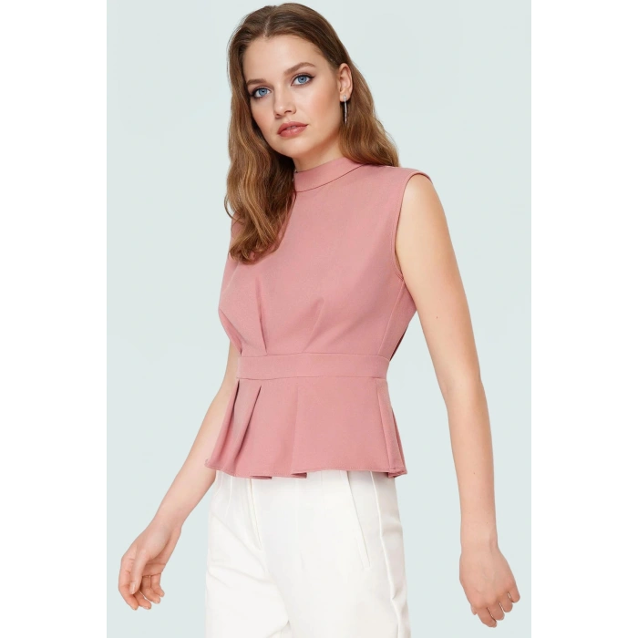 Rahat Kolsuz Bluz Yazlık Dokuma Polyester Karışımlı Trend Tasarım Seçkin Malzeme