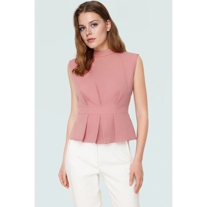 Rahat Kolsuz Bluz Yazlık Dokuma Polyester Karışımlı Trend Tasarım Seçkin Malzeme