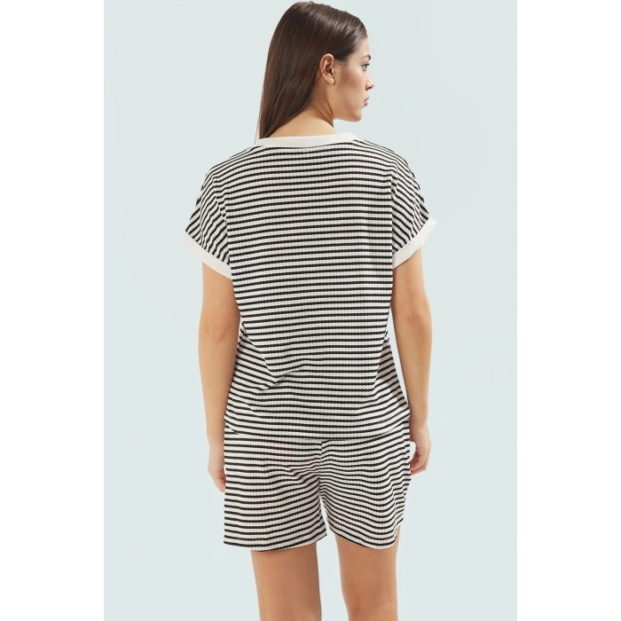 Rahat Örme Alt Üst Takım; Polyester Viskoz Elastan; Çizgili Desen; Kısa Boy Premium Kalite