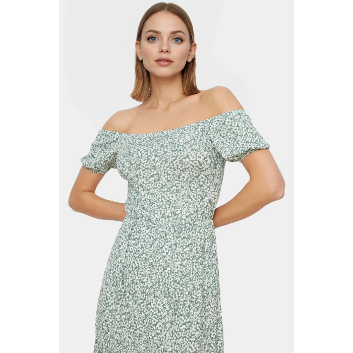 Rahat Örme Midi Elbise 93%Polyester 7%Elastan Carmen Yaka Puantiyeli Konforlu Kesim