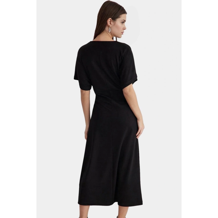 Rahat Şık Elbise Viskoz Polyester Örme Kumaş Bodycon Kesim Melek Kollu Seçkin Malzeme