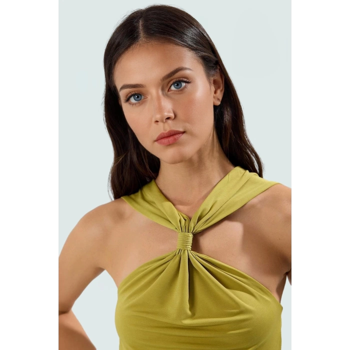 Rahat V Yaka Örme Bluz Polyester Elastan Kumaşlı Yazlık Profesyonel Görünüm