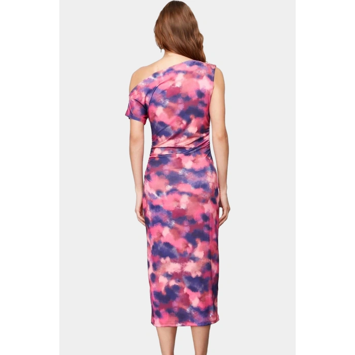 Rahat ve Şık Çok Midi Elbise Kayık Yaka Örme Kumaş Bodycon Konforlu Kesim Zarifane Tasarım