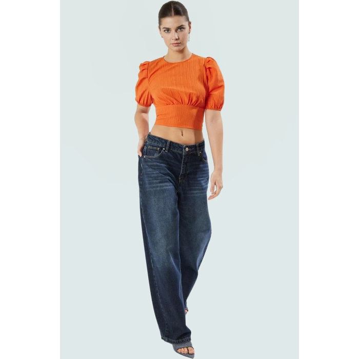 Rahat ve Şık Crop Bluz Dokuma Kumaş Bisiklet Yaka Yazlık Özel Tasarım