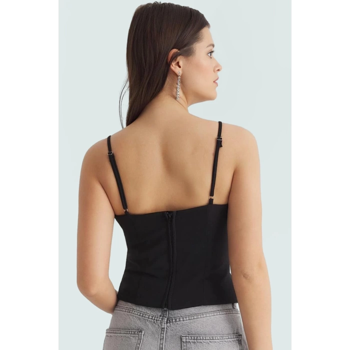 Rahat ve Şık Finike Dokuma Bluz Polyester Elastan Karışımı Modern Stil Özel Tasarım