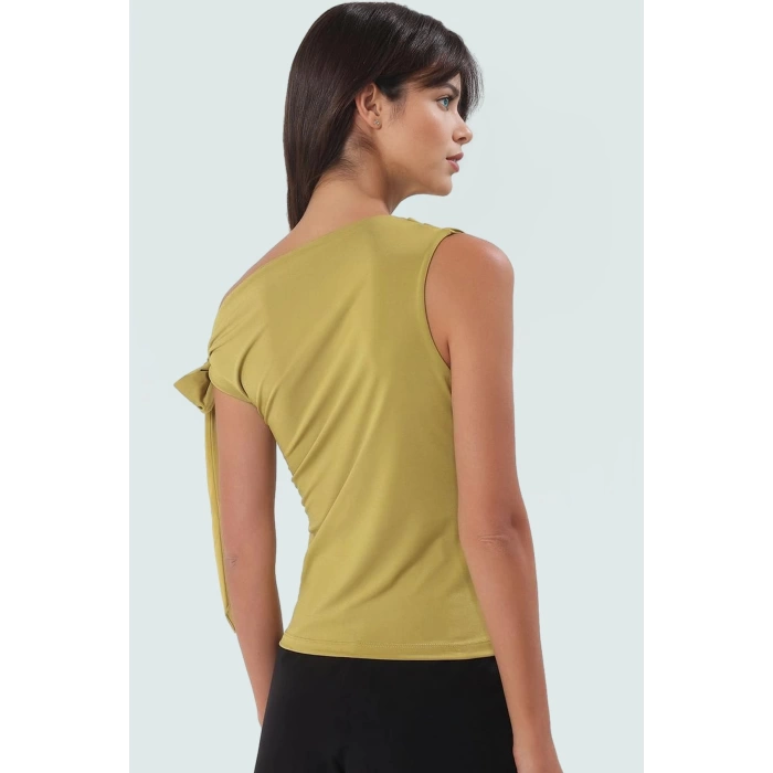 Rahat ve Şık Örme Bluz Regular Boy Fitted Kalıp Polyester Elastan Karışımı Özel Tasarım
