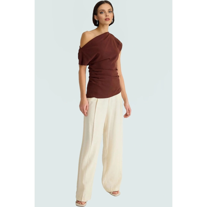 Rahat ve Şık Tek Kol Bluz %100 Polyester Krep Dokuma Günlük Kullanım İçin Mükemmel Uyum