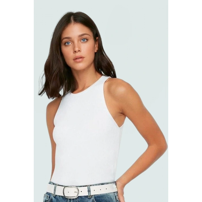 Rahat Yazlık Bluz Viskoz Triko Bisiklet Yaka Fitted Kalıp Kolsuz Premium Kalite