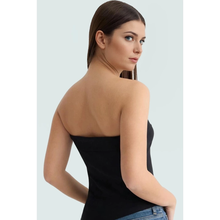 Regular Bluz Straplez Yaka Dokuma Kumaş Rahat Kombin Özel Tasarım Zarifane