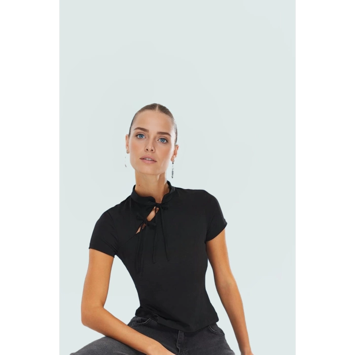 Regular Kalıp Kısa Kollu Polyester Elastan Örme Bluz Casual Şıklığı Zarifane Tasarım Uzun Ömürlü