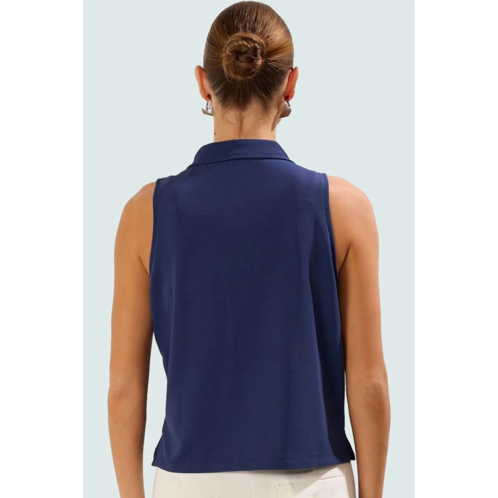 Regular Kalıp Kolsuz Bluz %96 Polyester %4 Elastan Polo Yaka Rahat Yazlık Zarifane Tasarım