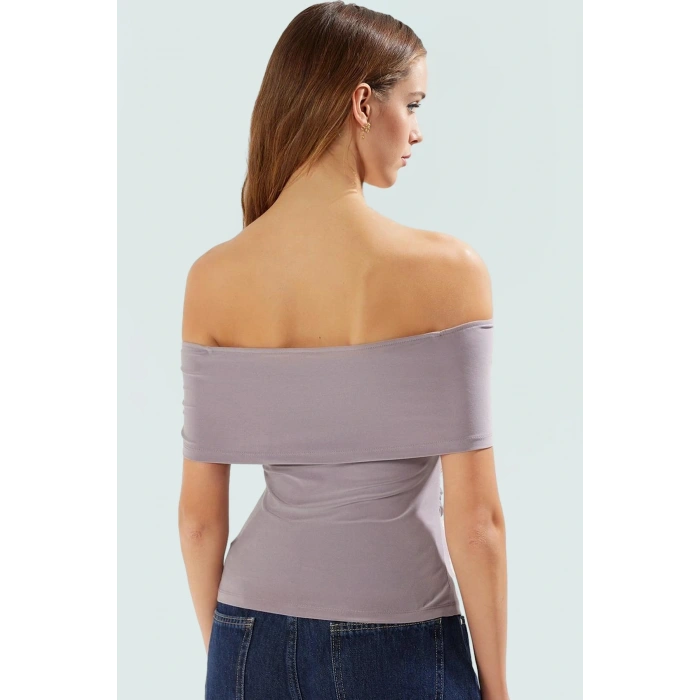 Regular Kolsuz Bluz Polyester Elastan Karma Kumaş Carmen Yaka Mükemmel Uyum Seçkin Malzeme