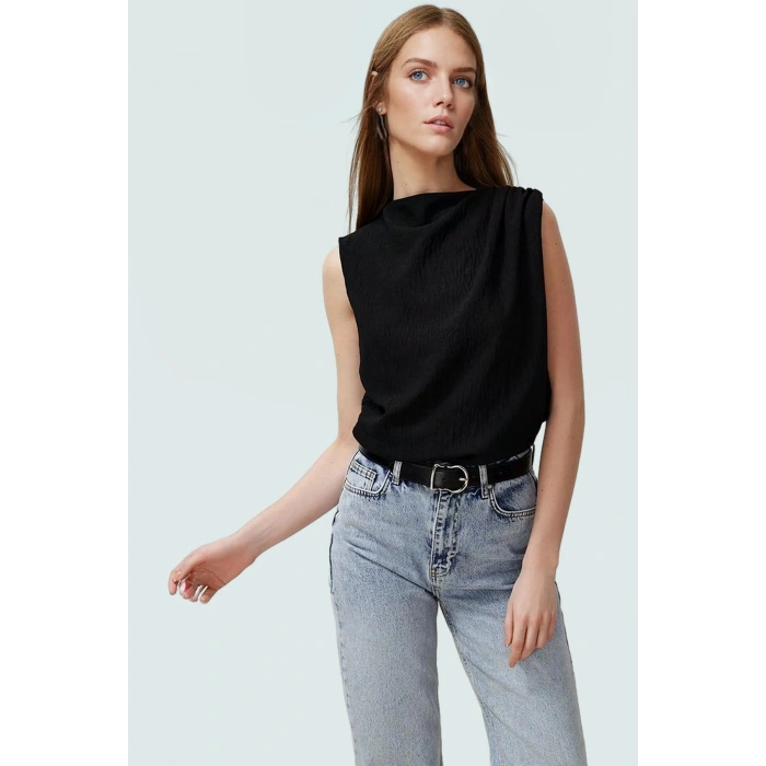 Şık Bisiklet Yaka Kolsuz Bluz %100 Polyester Yazlık Günlük Zarifane Tasarım Görünüm