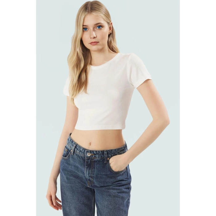Şık Çizgili Viskoz Crop Bluz Yazlık Rahat Fitted Kalıp Uzun Ömürlü Seçkin Malzeme Trend Tasarım